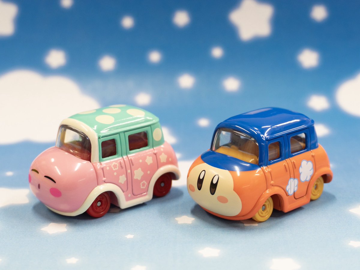 【KIRBY’S PUPUPU MARKET　全店】

📣1/17(土)発売新商品📣

「ドリームトミカ 星のカービィコレクション」

トミカになったカービィやワドルディたちが
とってもかわいいです❣️

※全店1会計につき1BOX(6個)まで
※1BOXで全て揃うとは限りません。ご了承ください

#星のカービィ
#プププマーケット