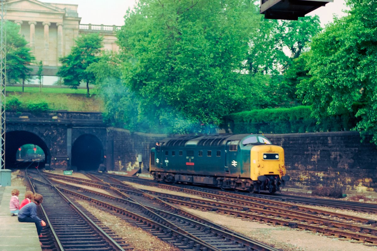 It's time for #FiftyFivesOnFriday again and this week's 1st relic from the loft is this shot of 55008 arriving at Edinburgh light engine from Haymarket, to take over 1E15, the 1425 stopper to Newcastle, Saturday 7th June 1980. Those kids must be in their 50's by now!