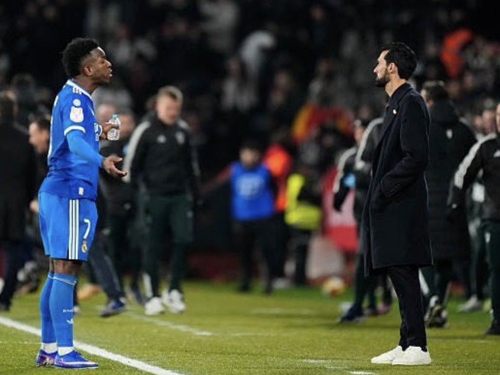 Out Of Context Football tweet media