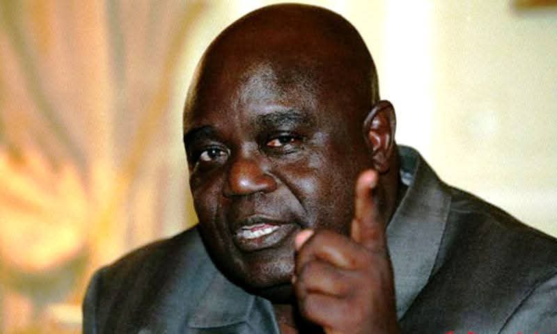 Oraison à Mzée Laurent-Désiré Kabila, Héros de la Souveraineté congolaise : "16 01 2001 - 16 01 2026| 25ans"

Mzée Laurent-Désiré Kabila,
Père de la refondation congolaise,
Homme debout face à l’histoire,

Tu n’es pas tombé par hasard.
Tu es tombé parce que tu avais osé.
Osé dire