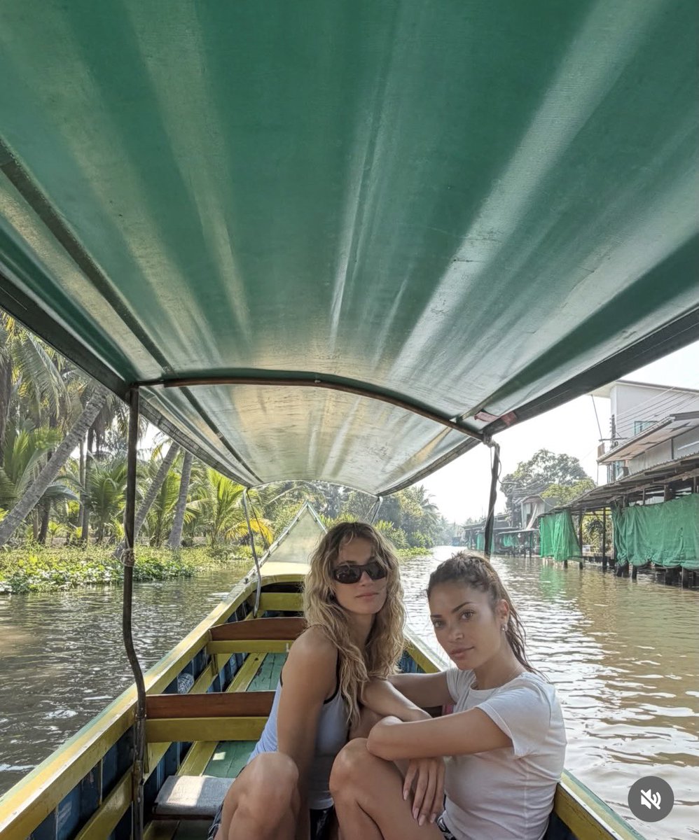 clmellxhigh's tweet image. ci state dando tutto