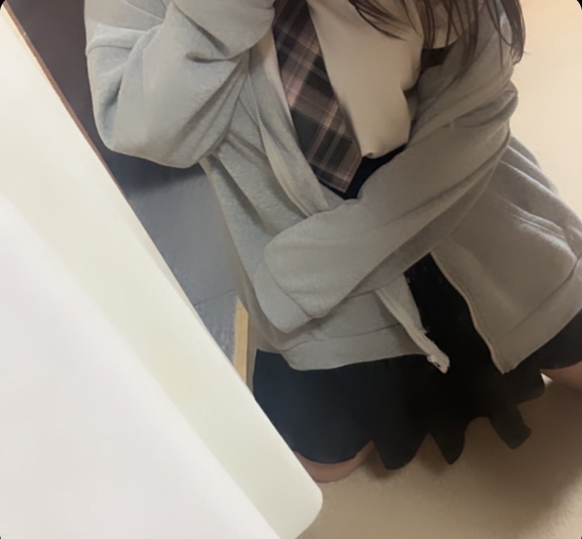 おﾆャn tweet media