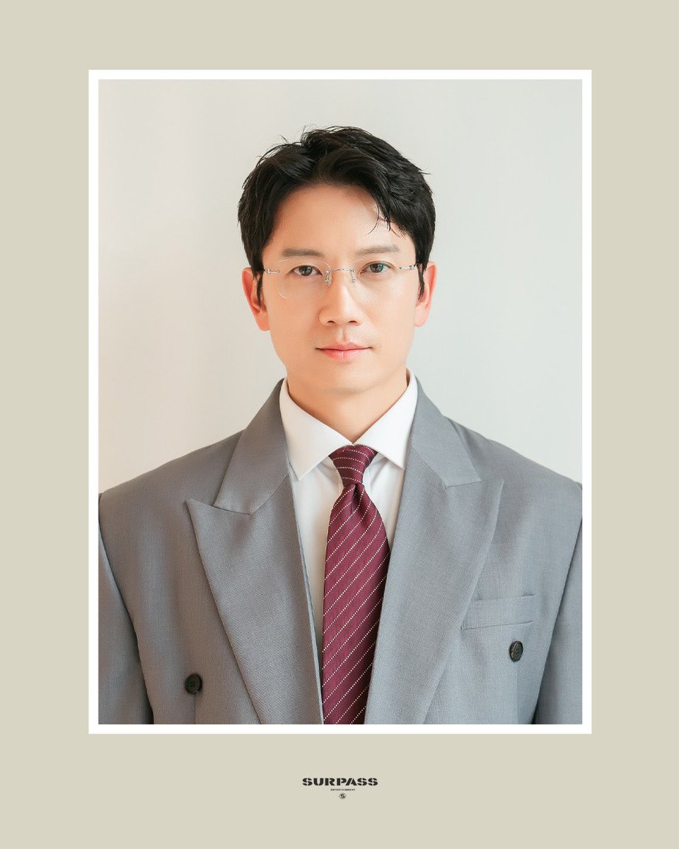 mr__jisung's tweet image. LEE HAN YOUNG ID PHOTO

📸: surpassent_official