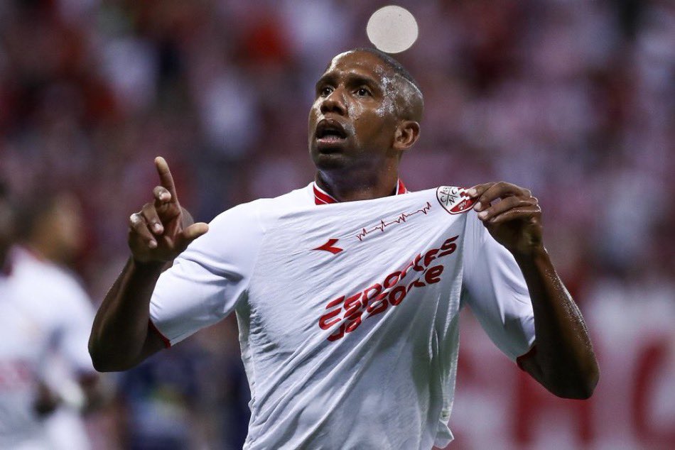 Maoalvirrubro's tweet image. Jonas Toró participou diretamente de três (1G e 2A) dos quatro gols do Náutico no início de 2026. Aproveitamento de 75% em participações diretas com 64 minutos jogados. 

#Nautico #cnc #campeonatoPernambucano
#timbu @nauticope @Timbucast_CNC