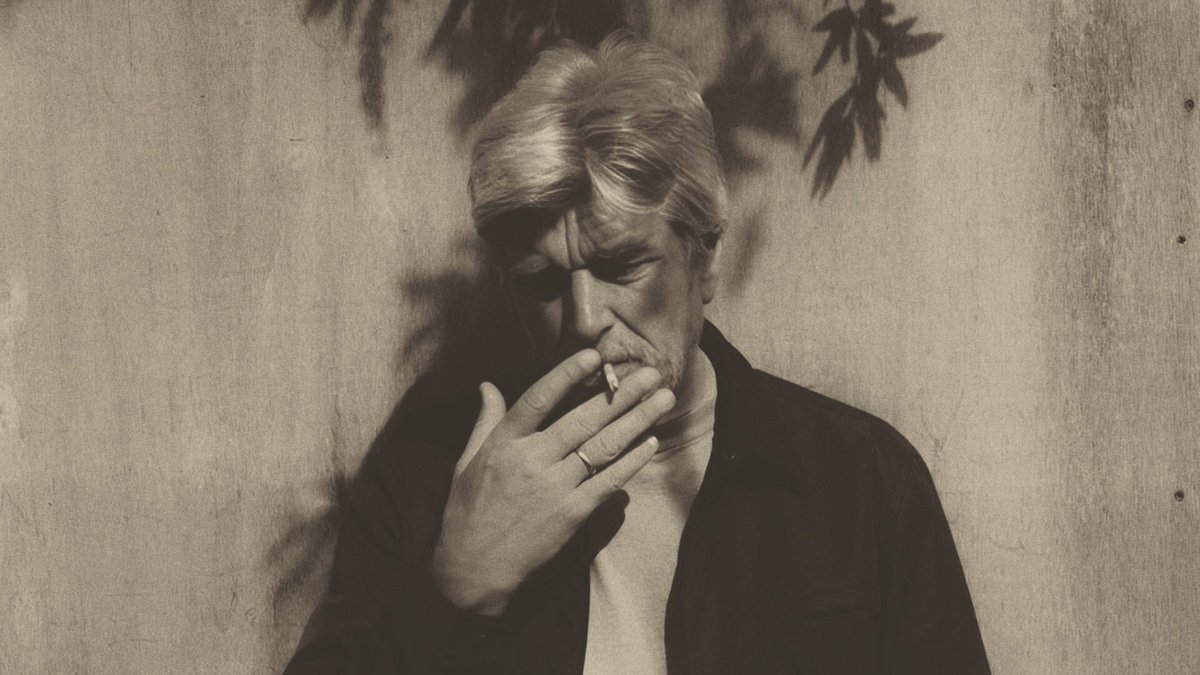 asterkult's tweet image. „Alles begann auf einer vierzehnstündigen Autofahrt nach Südfrankreich.“ @FSavrda zögerte zunächst, gab dem norwegischen Schriftsteller Karl Ove Knausgard dann aber doch eine Chance. Richtige Entscheidung!