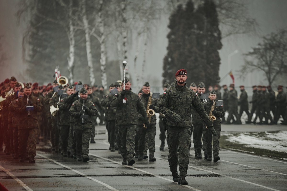 25 BKPow. tweet media