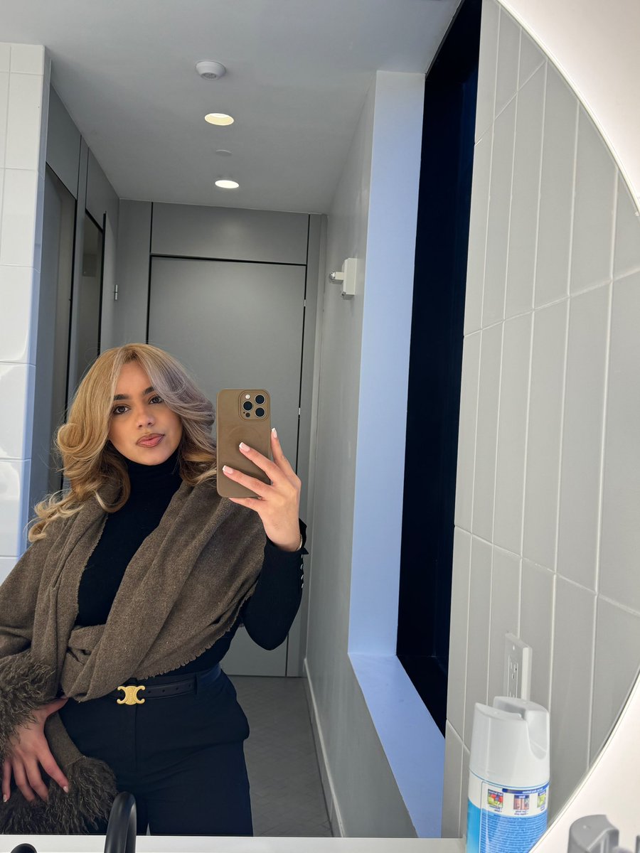 𝐍𝐎𝐁𝐎𝐀 𝐉𝐄𝐍 ’ 𝐌 tweet media