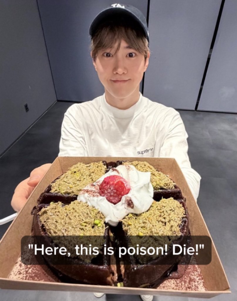 u_han94's tweet image. 😭