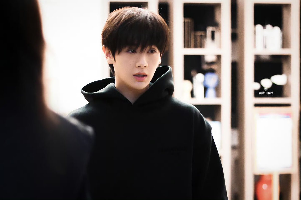 เด่กเร้กมาก น่าเอ็นดูที่สุดเลย

#นายท่านกรชิต #高卿尘
#GaoQingchen