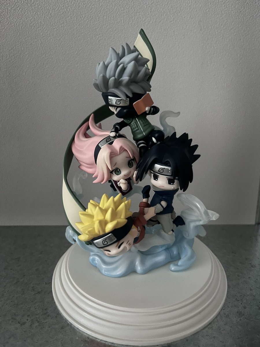 rin0tx's tweet image. 나루토 7반 집합!