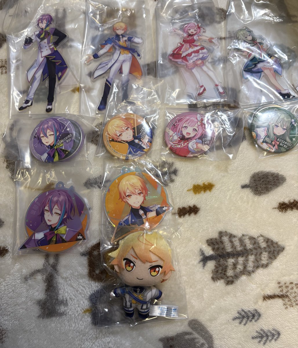 缶バッジ＋アクスタ他 戦利品🫶🫶🫶 まさかダショのアクスタと缶バッジ揃うとは思わなかった