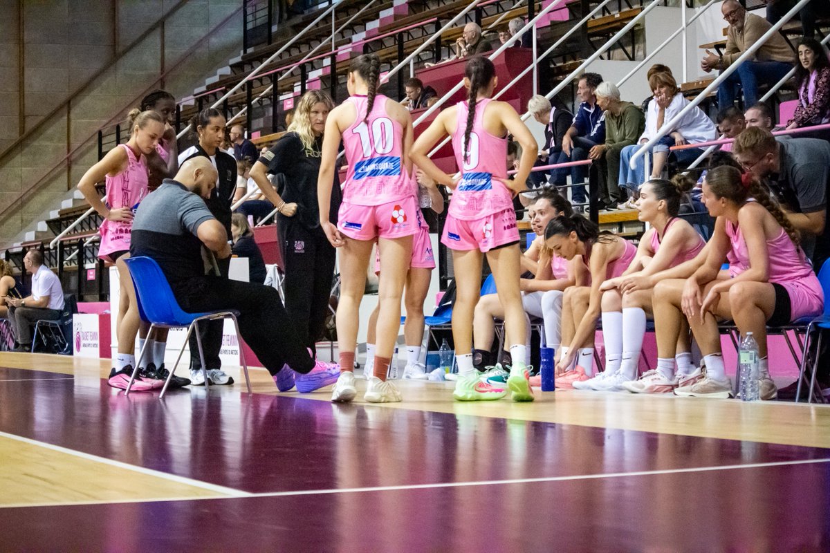 Planetefm's tweet image. Dans le journal de 18h, un fonds pour aider les associations et l’agenda sport du week end avec l’heure de vérité pour les demoiselles d’Arras

#planetefm
@Planetefm
instagram.com/PlaneteFM