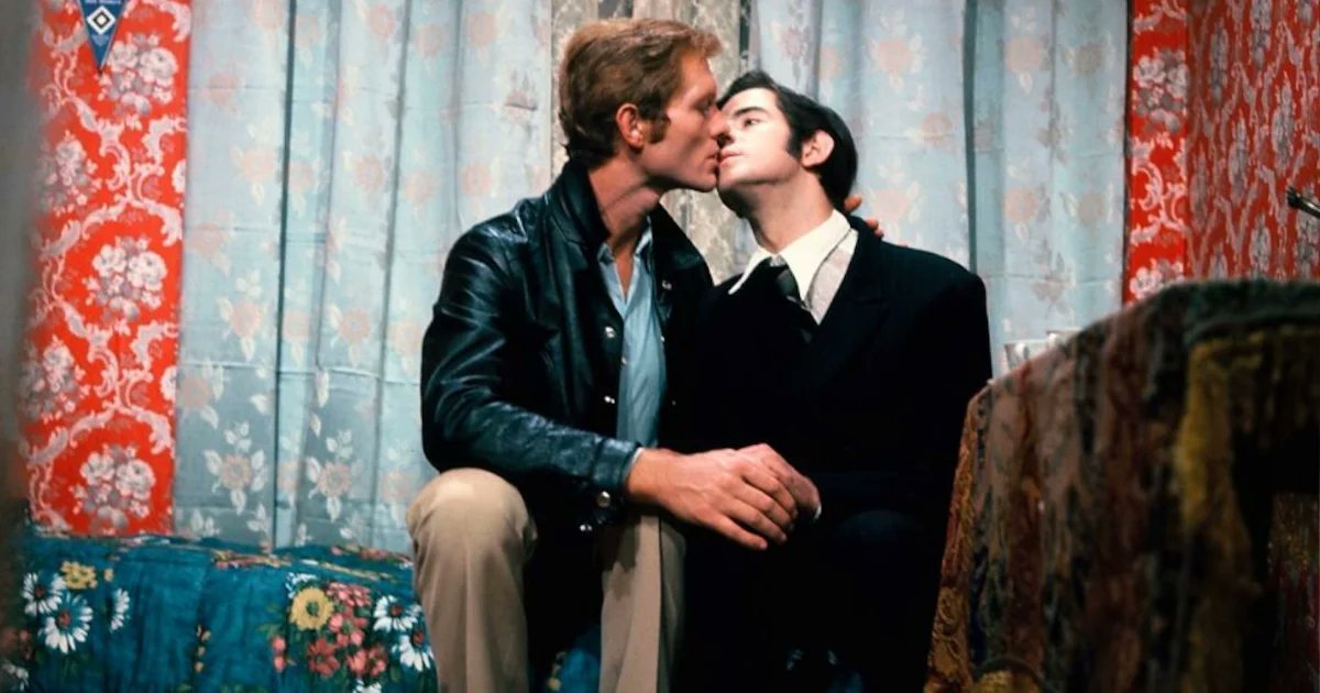 sidebysideff's tweet image. Роза фон Праунхайм - бунтарь и бескомпромиссный голос за освобождение квир-сообщества. Прочитайте наш недавний обзор его культового фильма 1971 года здесь: bok-o-bok.com/doroga-k-svobo…