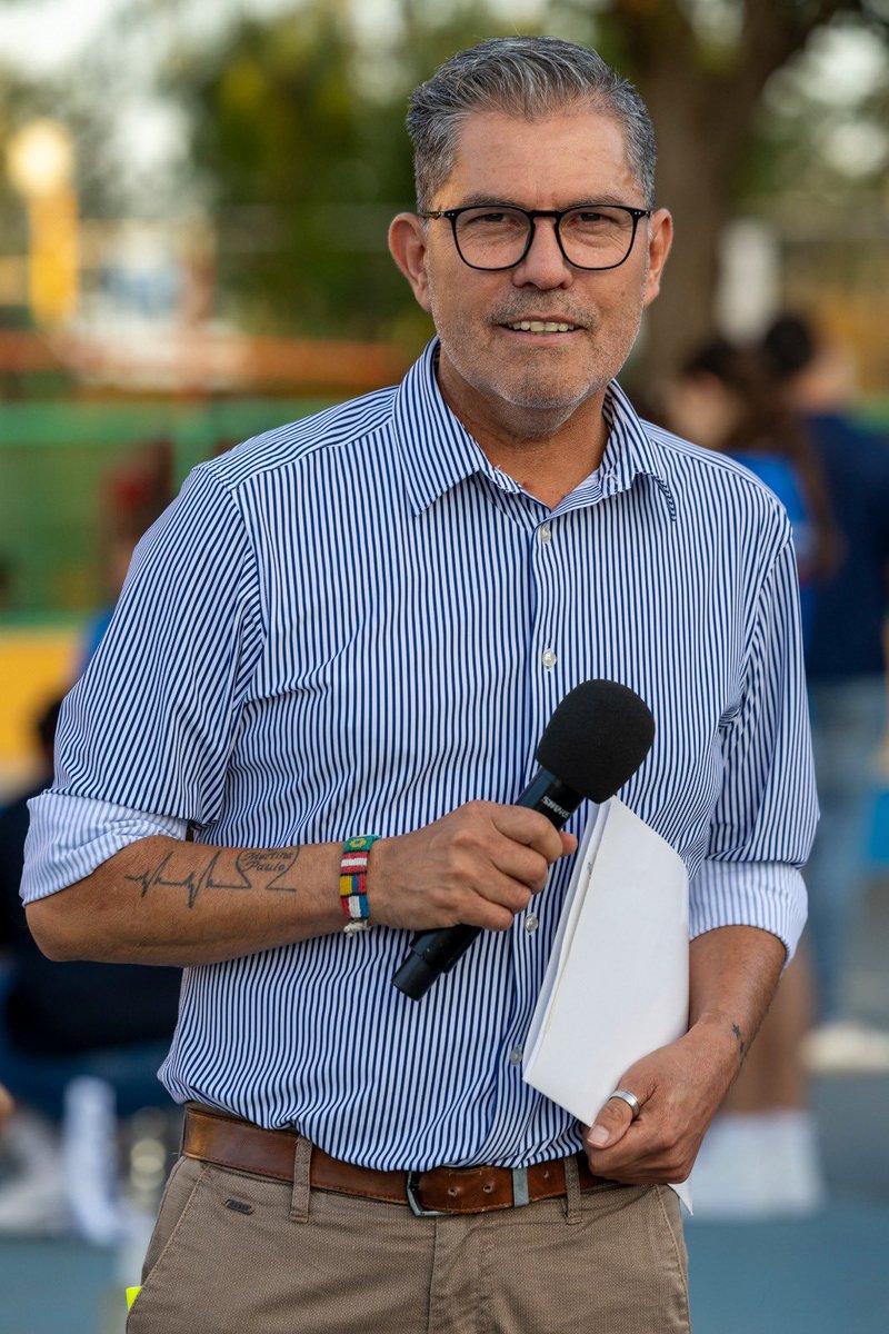 FMBMELILLA's tweet image. Desde la @FMBMELILLA lamentamos profundamente la triste noticia del fallecimiento de nuestro amigo y colaborador Óscar Giménez. 

Nuestro más sentido pésame a sus familiares y allegados.

DEP