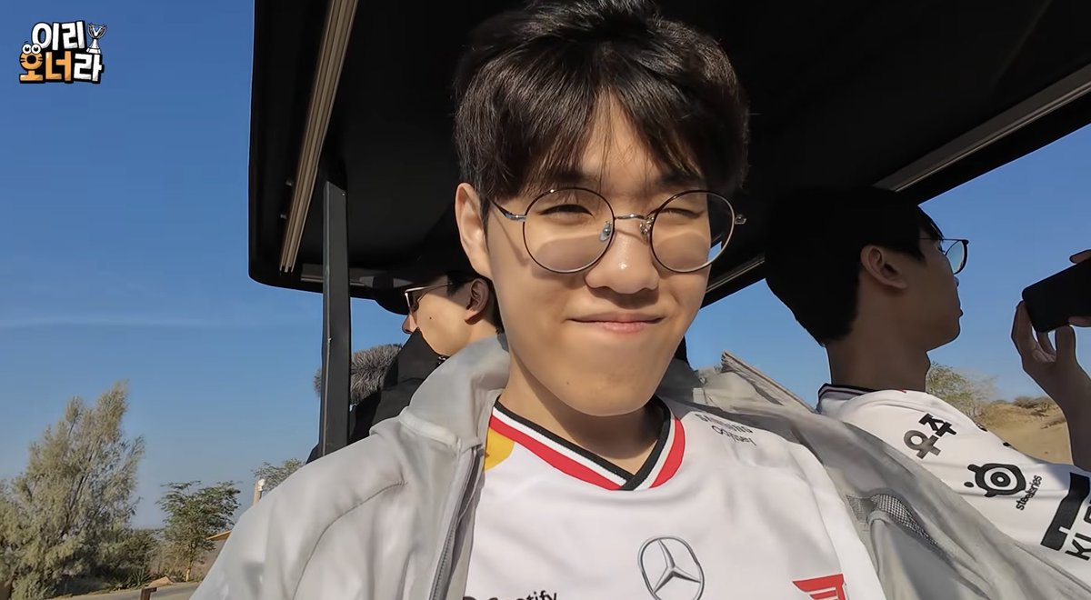 jgljunnie's tweet image. 𝔦 𝔴𝔦𝔩𝔩 𝔭𝔯𝔬𝔱𝔢𝔠𝔱 𝔶𝔬𝔲...