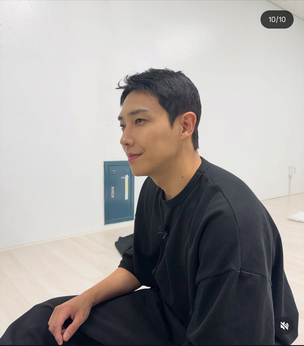 eyjooniesh's tweet image. #leejoon #workman