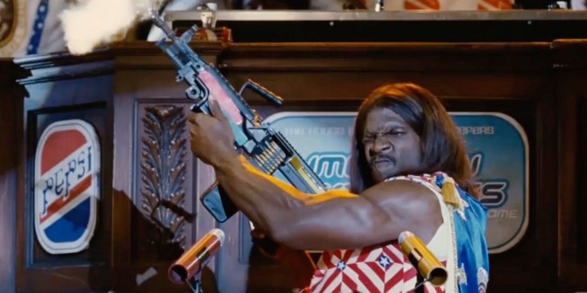Zeiten und Perspektiven ändern sich. Dieser fiktive US-Präsident zum Beispiel wird heute als verhältnismäßig kompetent angesehen. #idiocracy