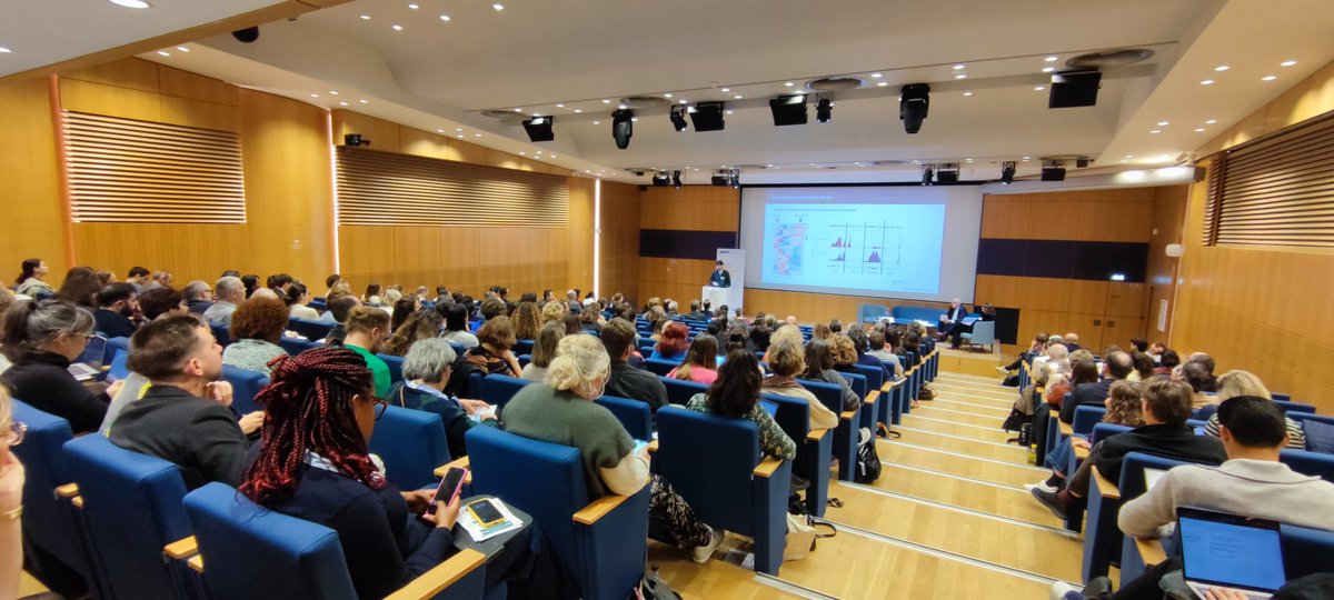 IFCTlung's tweet image. 17e Journée de Médecine Translationnelle et #cancerdupoumon : 250 experts réunis pour le point sur les AMM et accès précoces, l'intégration de la maladie résiduelle #MRD dans la décision thérapeutique, les #SCLC, les #EGFRmut et les nouvelles cibles #MTAP. #JMT26  #COALA
