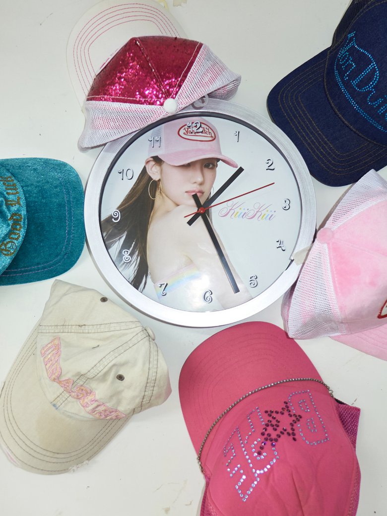 y2kiiidz's tweet image. girlhood-Kiii