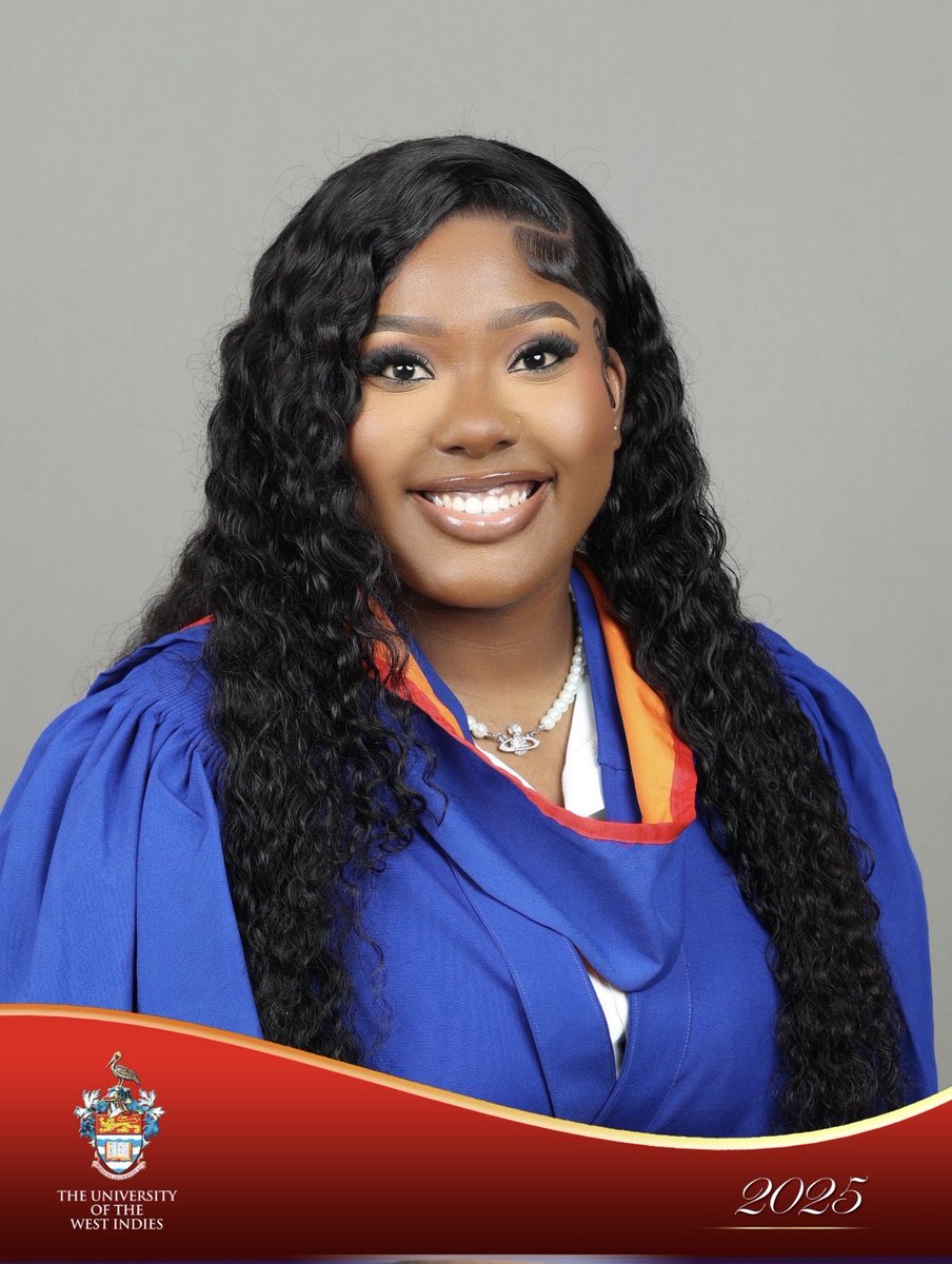 👩🏾‍🎓 
#UWIGrad