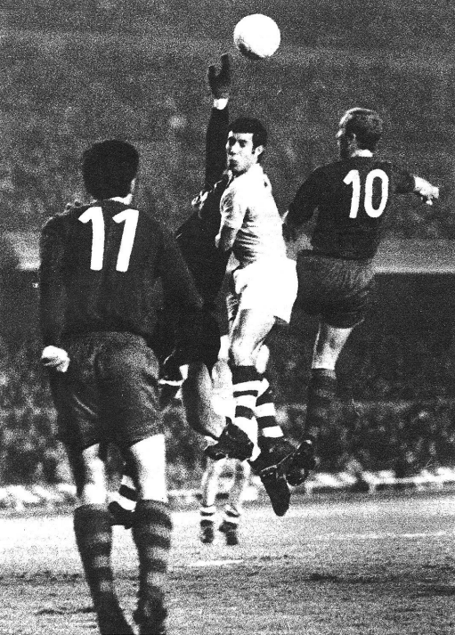 Hemeroteca_FCB's tweet photo. 📆 Avui fa 5⃣5⃣ anys..
#Lliga | El Celta cau per 2-1 al Camp Nou pels gols de Manolo (pp) i Marcial. Pels gallecs marca Doblas.
🧤Aquell va ser el partit nº 250 de Salvador Sadurní defensant la porteria del @FCBarcelona_cat https://t.co/NQrMoiqNep