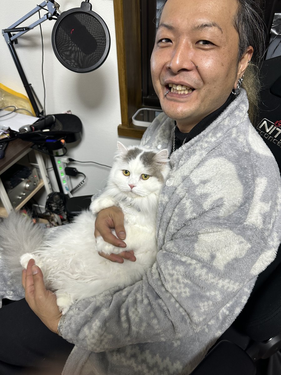 <a href="/meu_ruru/">めうル</a>