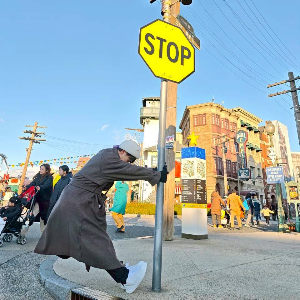 2025年でした！
2026年もどうぞ宜しくです！！

『バスストップを自宅に近づけたい人』です！

今年のテンションを表すとこんな感じです！