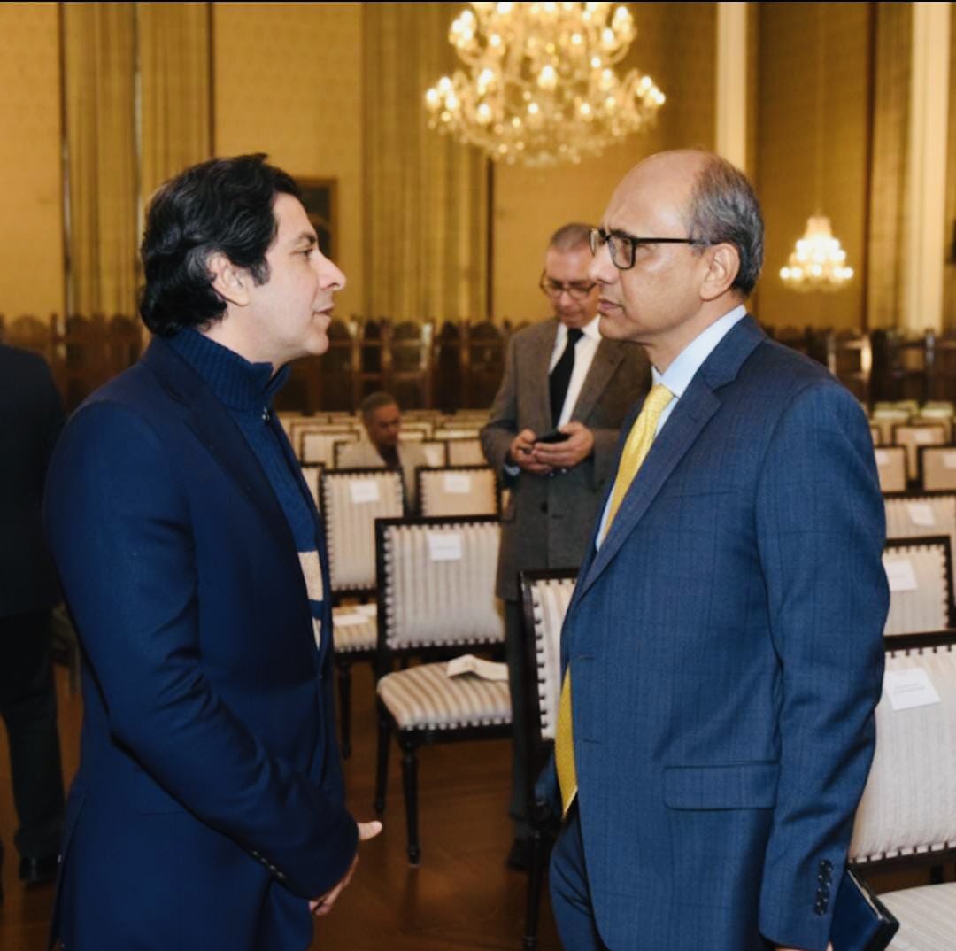 Nouman76624895's tweet photo. “Always delighted to meet big brother @SaeedGhani1, the honourable Minister for Labour &amp; Social Protection, Sindh.” https://t.co/DhaXFldoqn