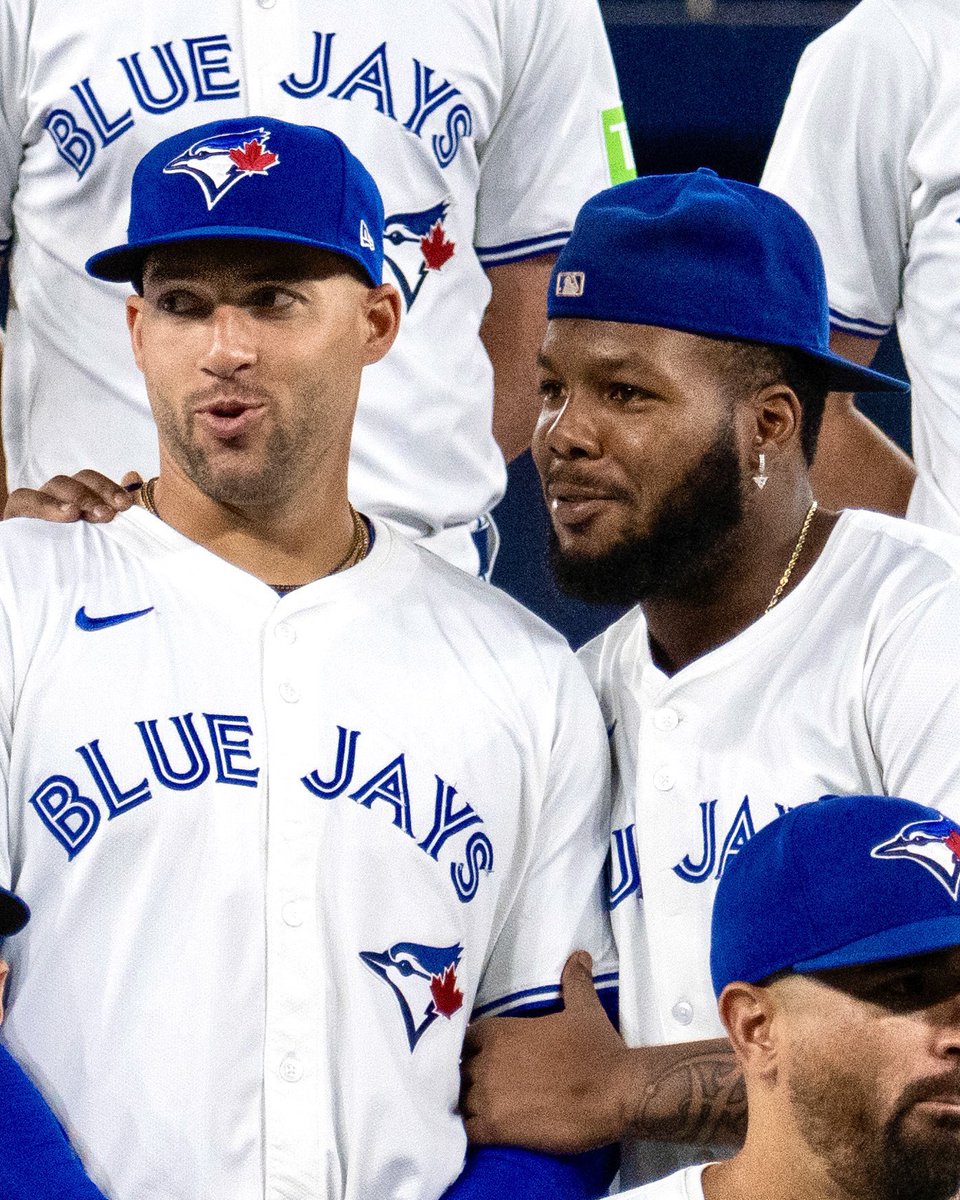 maddiecholette's tweet photo. woke up knowing i still cheer for the most fun team in baseball https://t.co/e0ywF15J7r