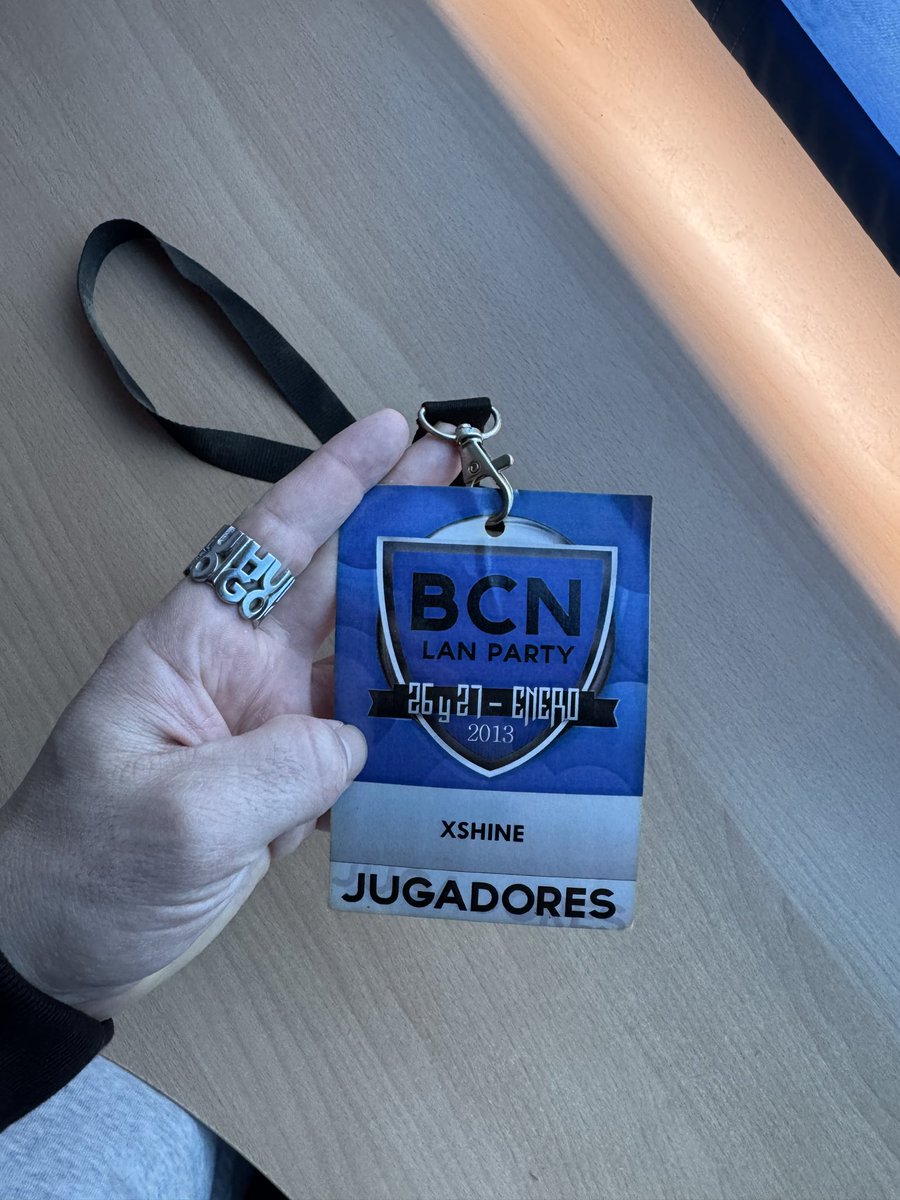 NmoreX's tweet photo. En 10 días hará 13 años de la BCN Lan Party que estuvimos con xShine.
Que recuerdos y qué nostalgia esos tiempos de competitive en COD. https://t.co/pNoBYr3Wrd