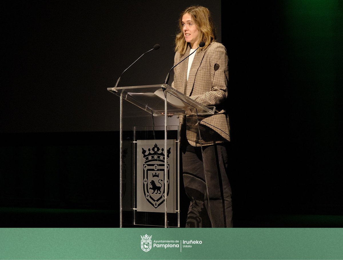 ⚾ Pamplona presenta su Capitalidad Mundial de la Pelota, una apuesta para poner en valor el potencial turístico, histórico y de cohesión social de este deporte en la ciudad

🔍 +INFO:  pamplona.es/actualidad/not…