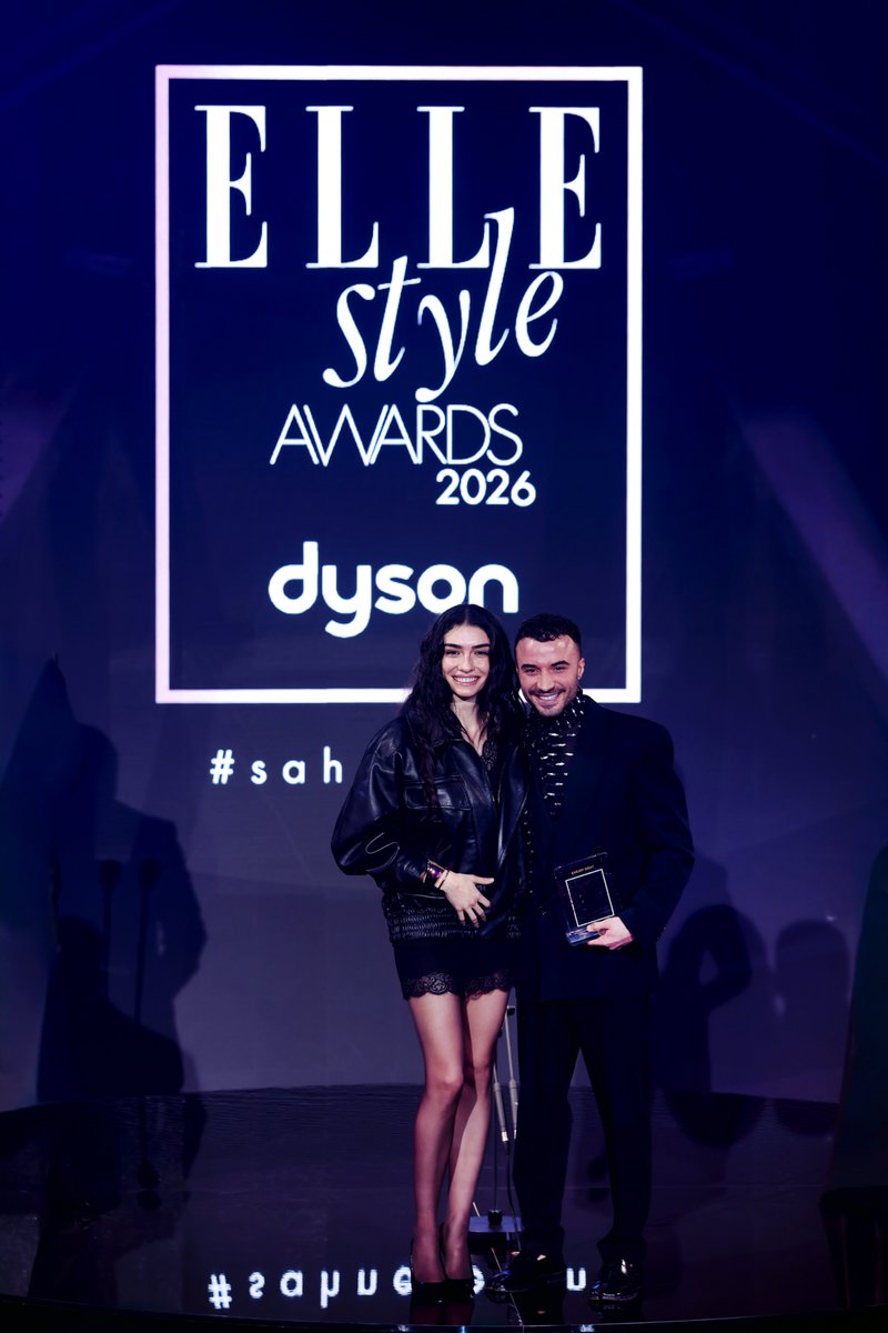 elleturkey tweet media