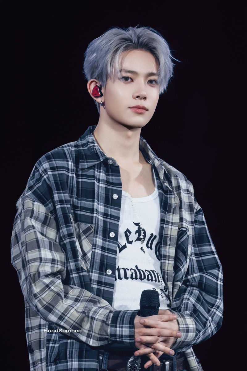 HandSomhee's tweet image. 260116 showcase

#희승 #Heeseung #엔하이픈 #Enhypen