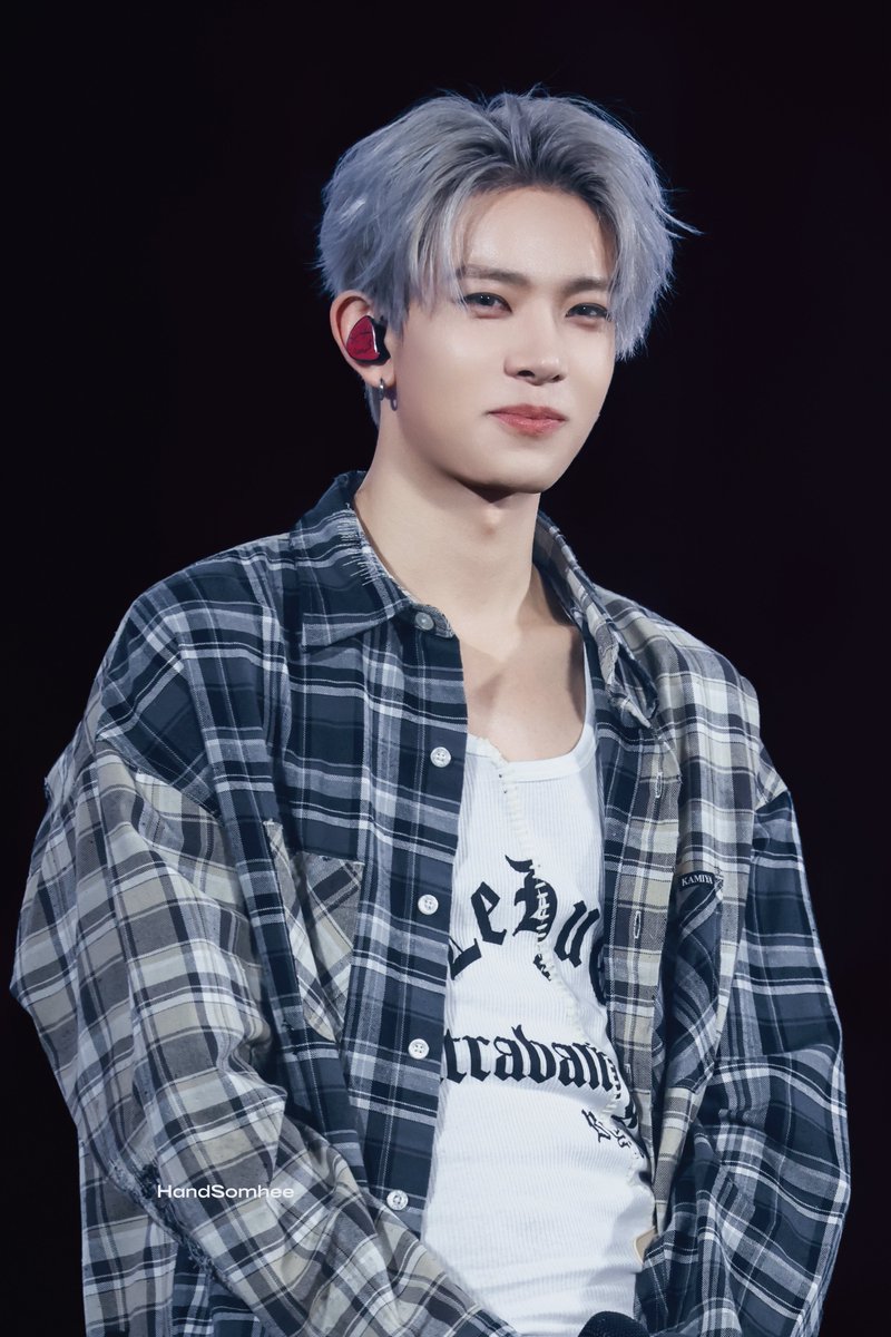 HandSomhee's tweet image. 260116 showcase

#희승 #Heeseung #엔하이픈 #Enhypen