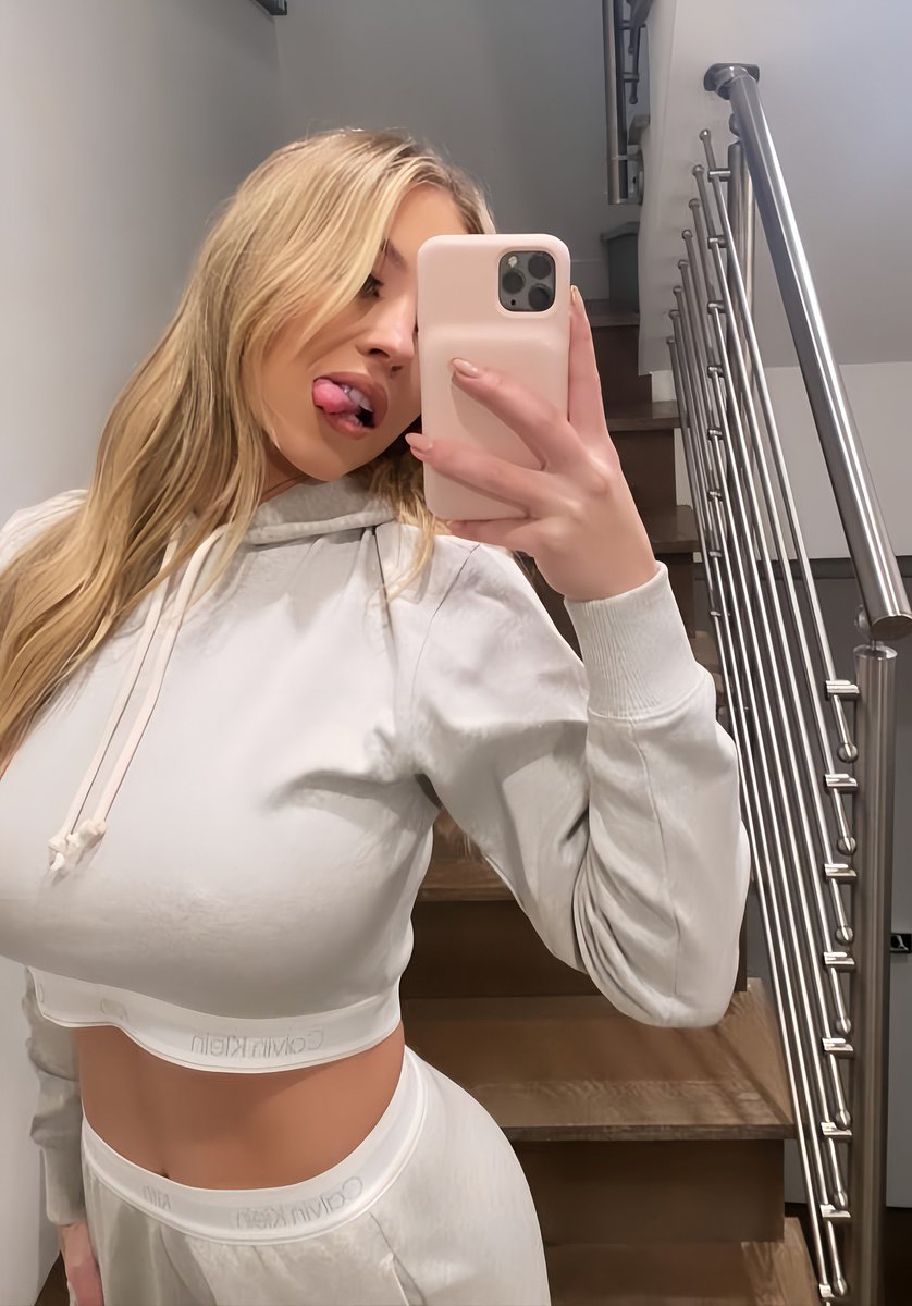 SOFTALlCE's tweet photo. • Part 3 •

Sydney Sweeney
Jenna Meowri
Breckie Hill
Brooke Monk https://t.co/PmTGxLIv4t