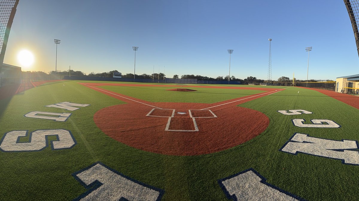 Natalia Baseball tweet media