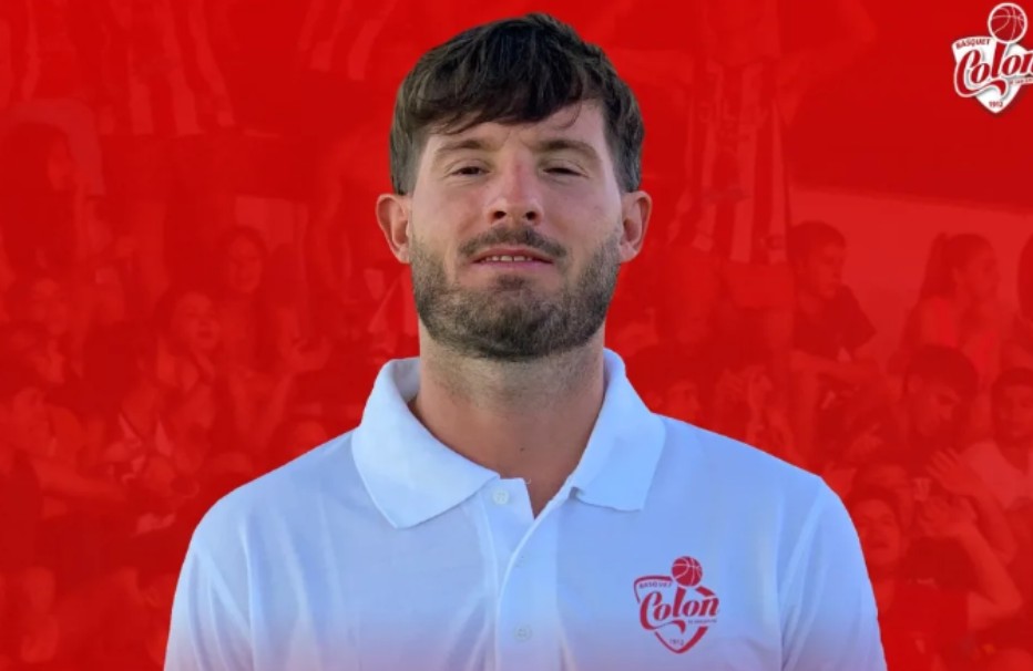 El entrenador marplatense Hernán Ferrero llega a Colón (San Justo) para la temporada 2026

marcapersonalweb.com.ar/2026/01/16/col…