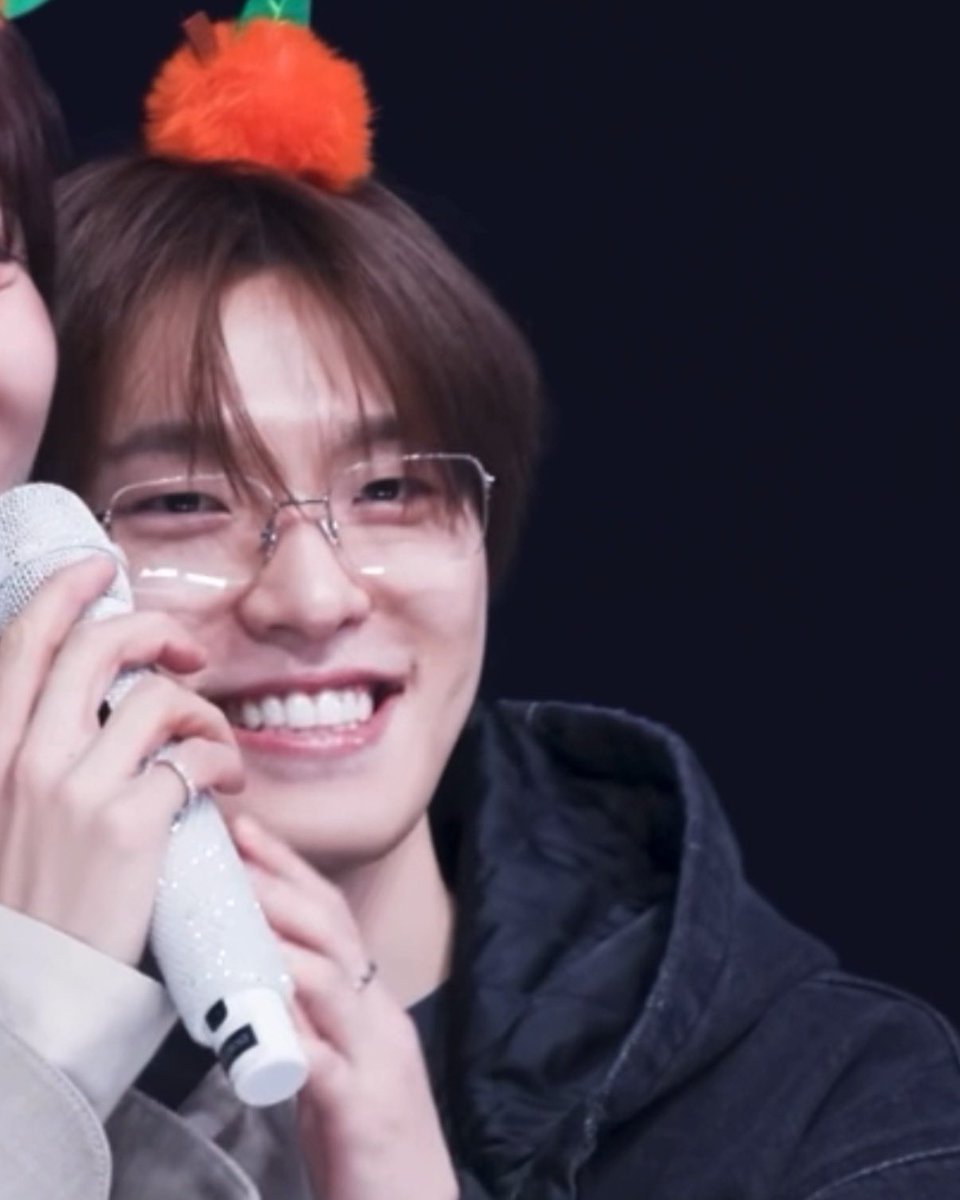 walkingonurmind's tweet image. ㅋ.ㅋ♡