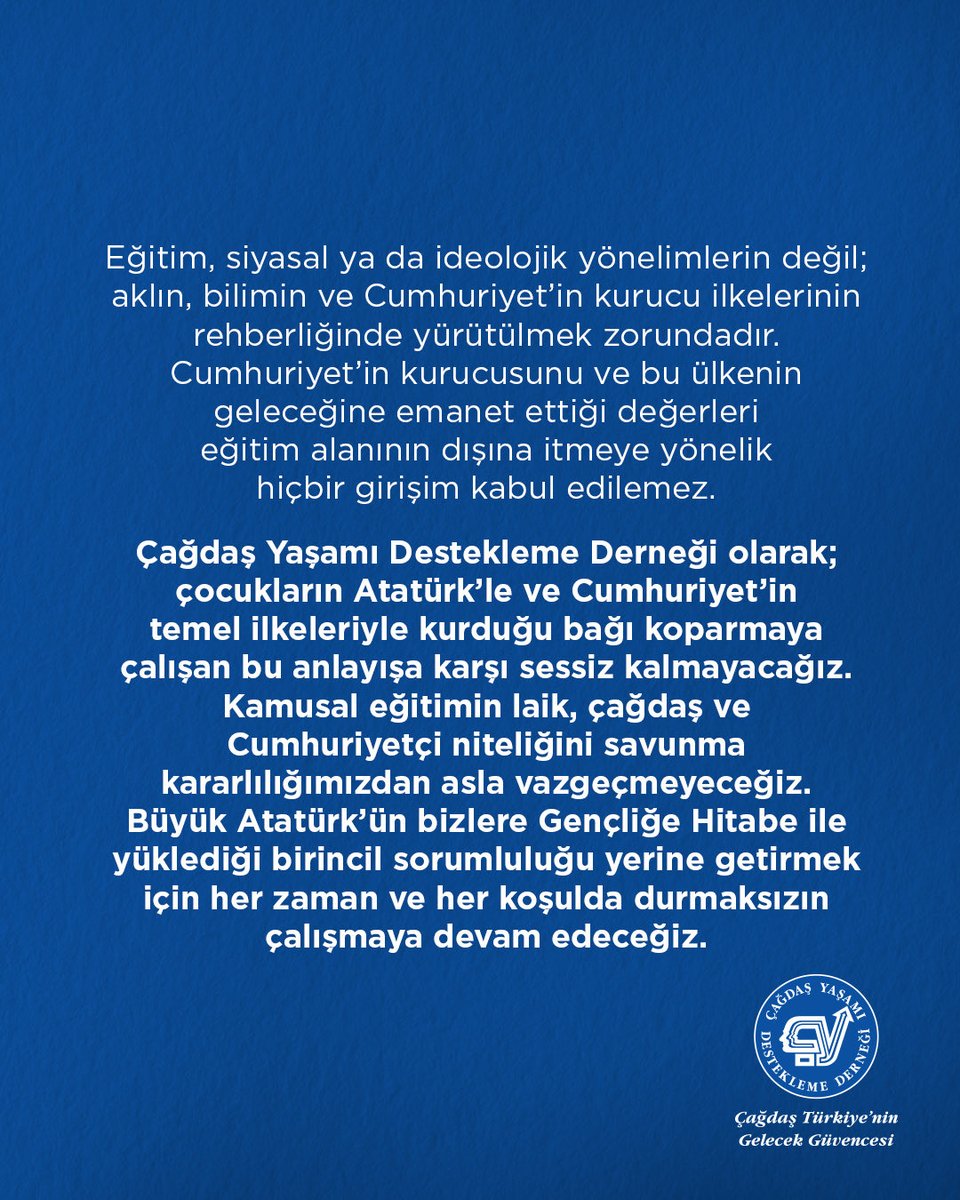 TÜRK GENÇLİĞİNE ATASINI UNUTTURAMAZSINIZ!

İlkokul 1. ve 2. sınıf öğrencilerine verilen Öğrenci Gelişim Raporları'ndan Atatürk fotoğrafının ve Gençliğe Hitabe’nin çıkarılması, teknik bir düzenleme ya da pedagojik bir tercih olarak açıklanamaz. Bu adım, Cumhuriyet’in kurucu