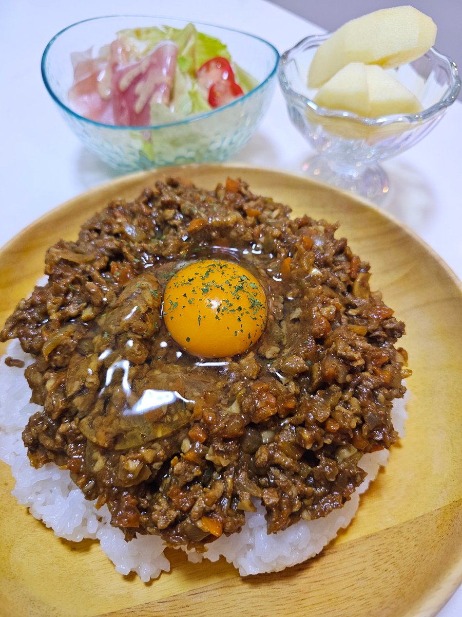疲れた週末はキーマカレー( •́ɞ•̀)