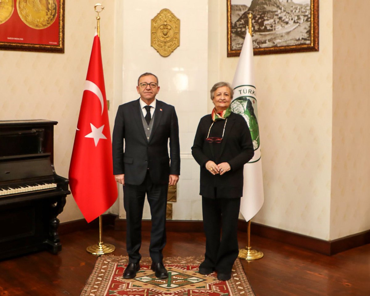 togemder's tweet image. İyiliğin izlerini yurdumuzun dört bir yanına bırakıyoruz.

Yönetim Kurulu Başkanımız Av. M. Belma Sekmen, Sarıkamış Fen Lisesi’nde yapımını gerçekleştireceğimiz kütüphane projemiz kapsamında Kars Valimiz Sayın Ziya Polat ve İl Milli Eğtiim Müdürümüz Sayın Nevzat Kaya’yı ziyaret…