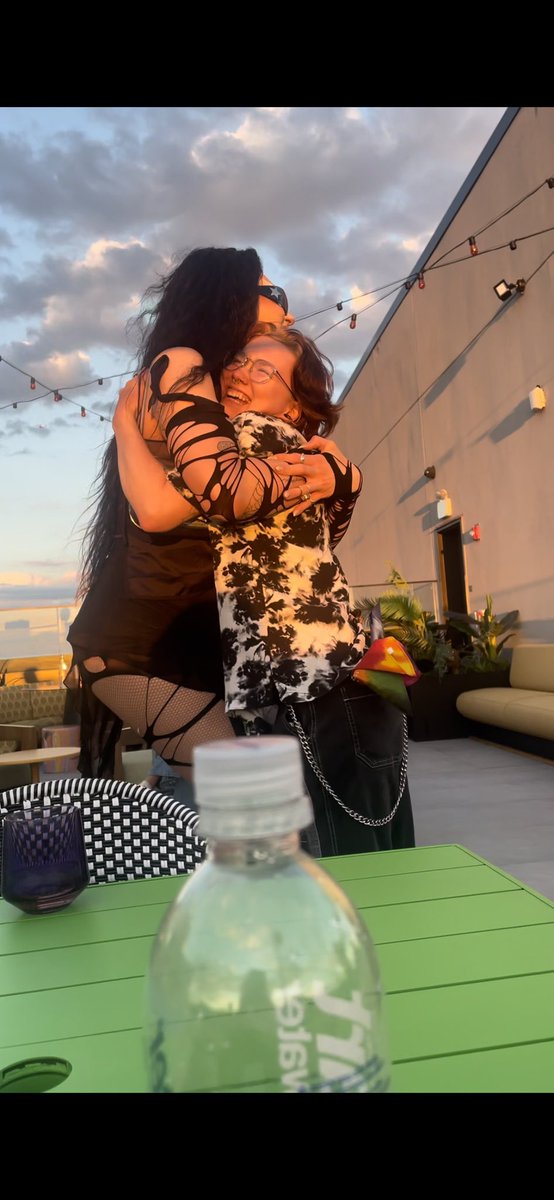 leo 🪐 tweet media