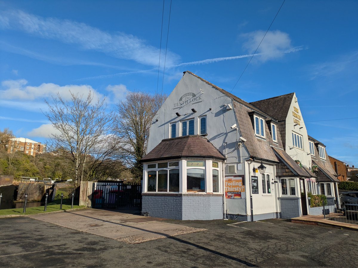 Mappiman1's tweet image. 568

The "Delph Run".  Two out of the six closed, when all information points to them being open.  One a "steak sizzler" or some such nonsense.

With hindsight, I'd have stopped in the front room of the Bull and Bladder 🤣