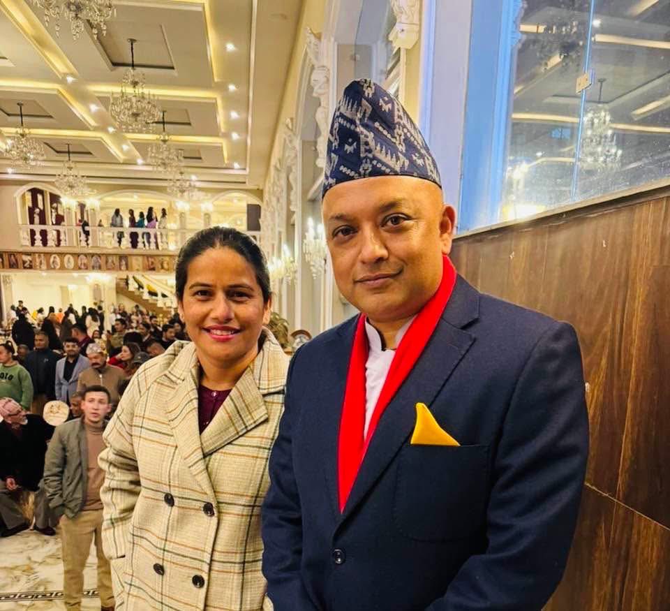 bhailiusha's tweet photo. नेतृत्व मागेर पाईन्न खोसेर लिनुपर्छ भन्ने प्रमाणित गर्न सफल गणतन्त्रका योद्धाहरु गगन थापा , विश्वप्रकास लगायतलाई बधाई । यो हस्तक्षेप ऐतिहासिक हो नै , यो परिणाममुखी बन्नु पर्दछ । 🙏👏 @thapagk @bishwaprakash77 https://t.co/0i7GuNneLT