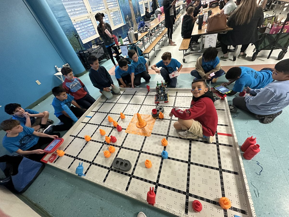 Denise Hanson tweet media