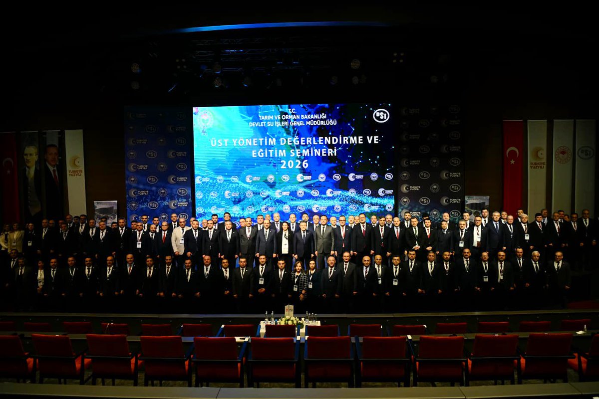 bekirgizligider's tweet photo. DSİ Üst Yönetim Değerlendirme ve Eğitim Semineri için;
📍İstanbul’dayız. https://t.co/p91R8CThVA