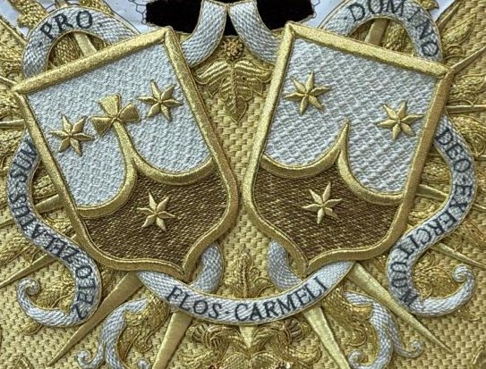 Tejiendo un sueño...

#marrónyblanco