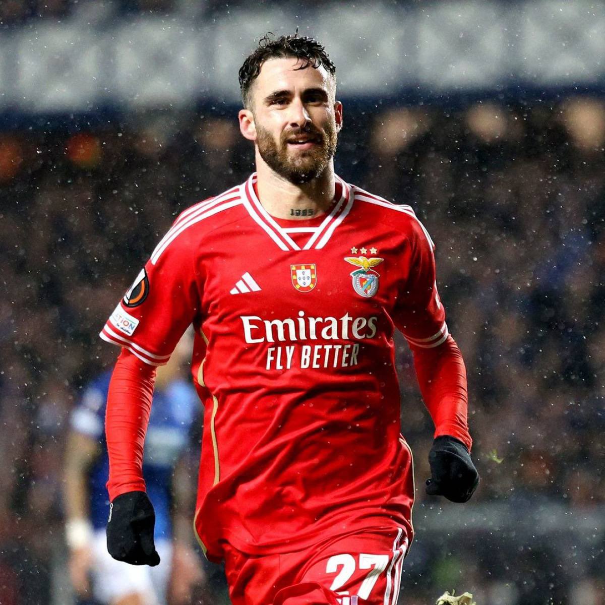 ÖZEL 🚨⚫️⚪️

Rafa Silva, Benfica İle Kişisel Şartlarda Her Konuda Anlaşmaya Vardı! ✅

Beşiktaş ve Benfica Arasında Resmi Görüşmeler Başladı! 🤝

Benfica, Rafa Silva İçin Beşiktaş’a 5M Bonservis Teklifini İletti. 💶

Beşiktaş, Benfica’dan 8M + 1 Oyuncuyu 1.5 Kiralamak İstiyor! 👀