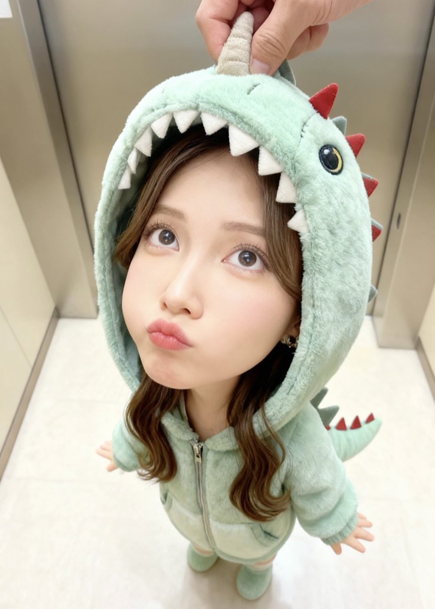 iriyamaanna1203's tweet photo. AIでバブみが増したわたしと、ギャルみが増したわたしです https://t.co/Ipxq4Rox3K