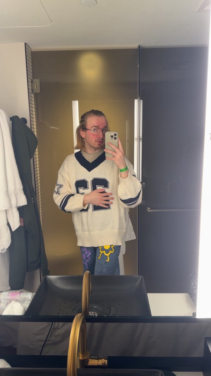 IndyIsNowAD's tweet photo. yes i know this is my nsfw account, but i have the most mooties at ANE on this one so- if you see me come say hi!! about to head to the con floor for day 1! https://t.co/1OOc9ky4UE